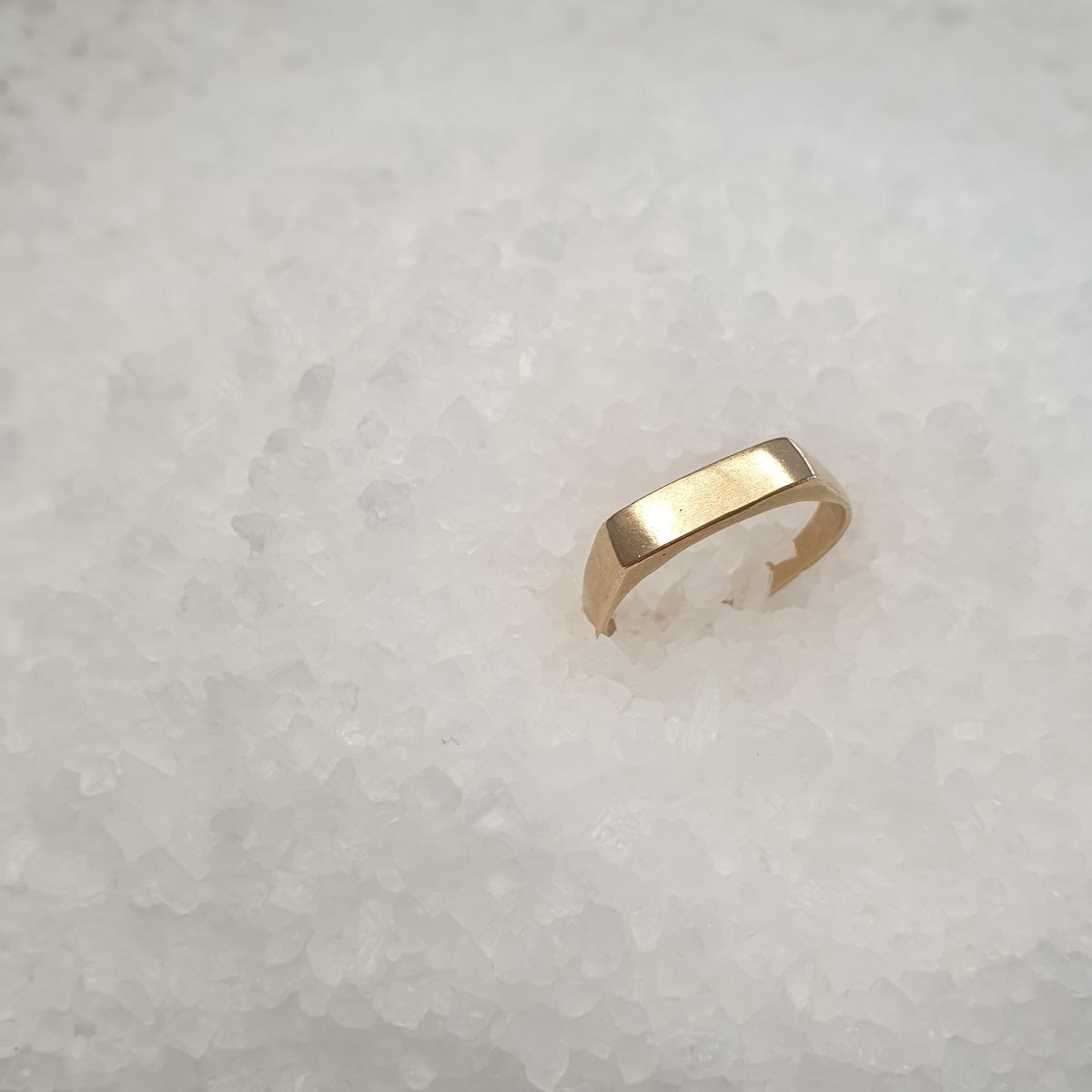 14K טבעת זהב ויהלום חותם דק