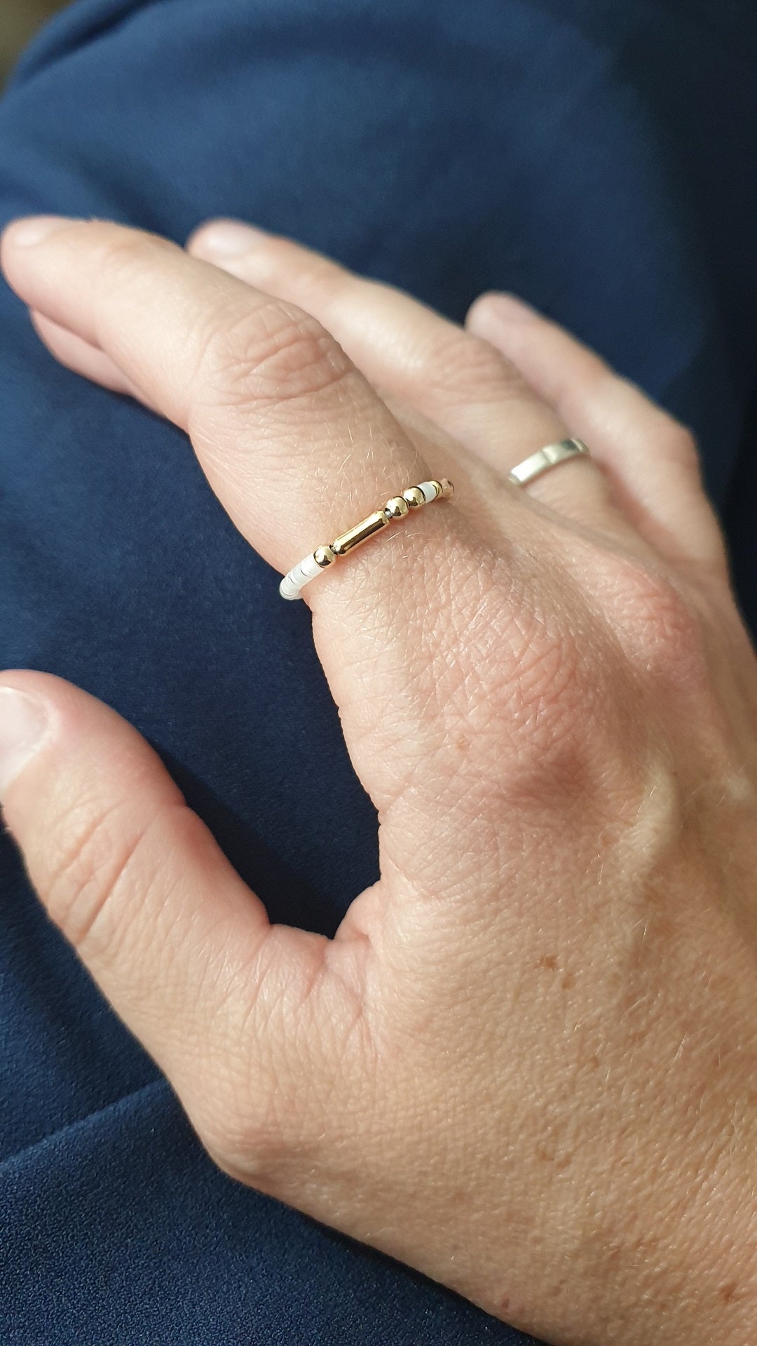 טבעת מורס זהב וחרוזים-(מילה/שם לבחירתכם)