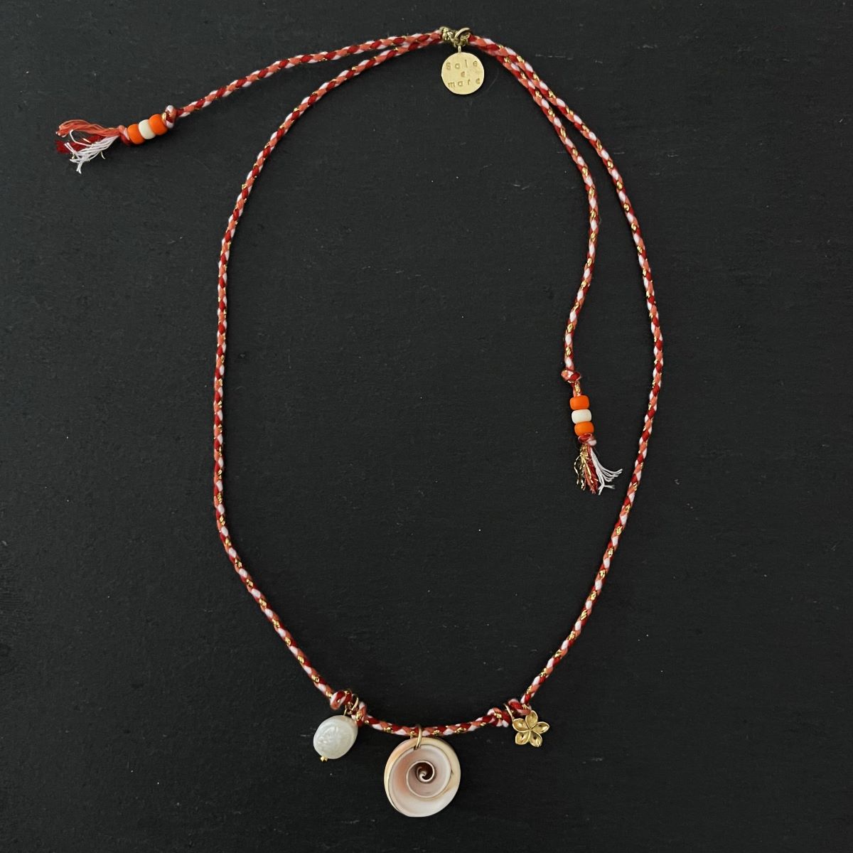 שרשרת קונכיה זהב ואדום- הוואי