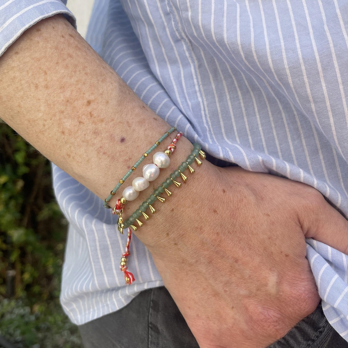 צמיד זהב ואמרלד בהיר- פנמה