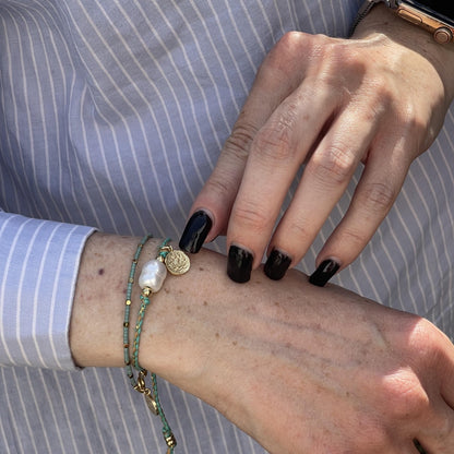 צמיד פנינה חוט טורקיז זהב- הוואי