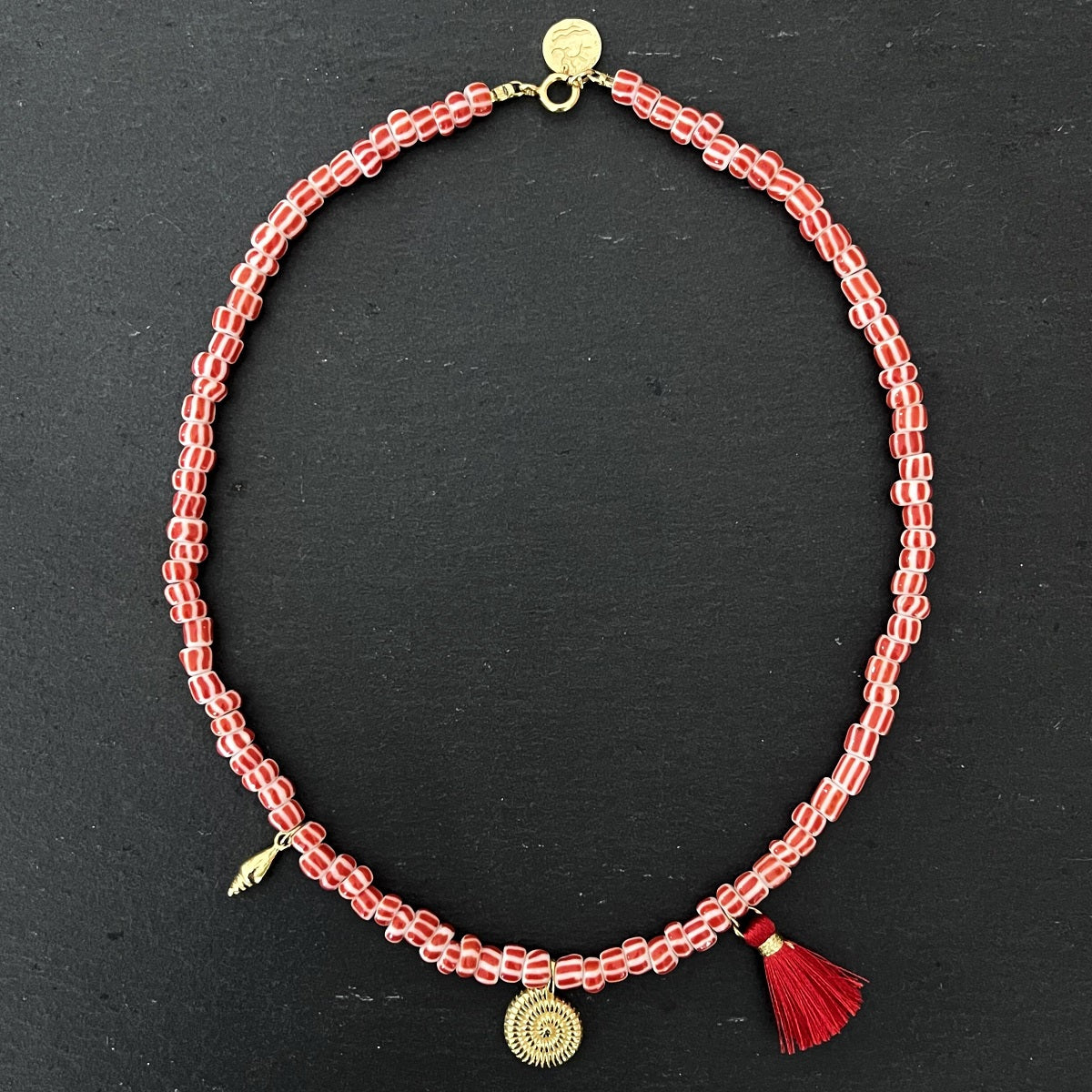 שרשרת זהב ואדום לבן- יוון