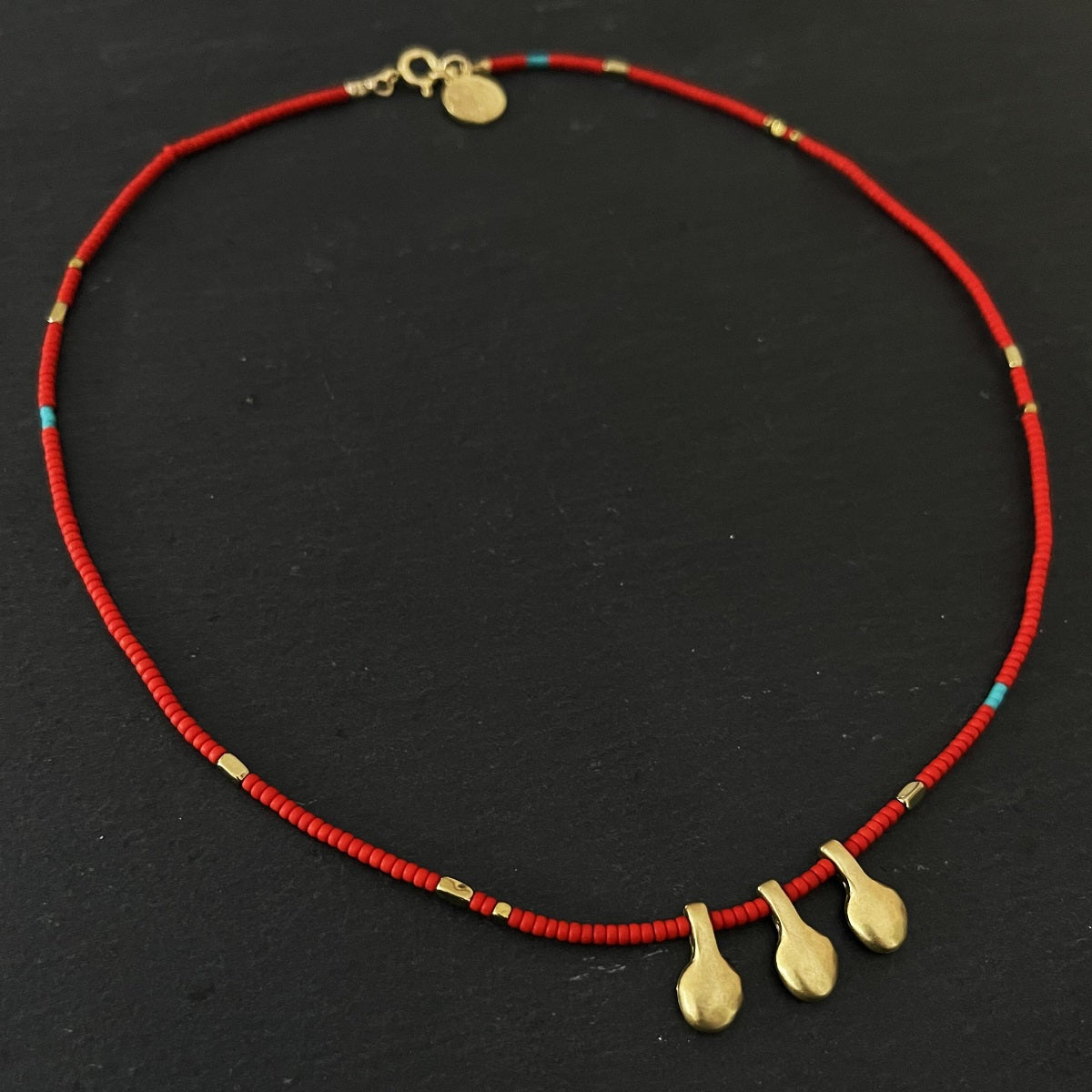 שרשרת זהב ואדום- הונדורס