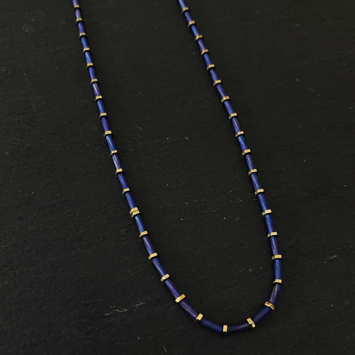 שרשרת זהב וכחול- פאלמה