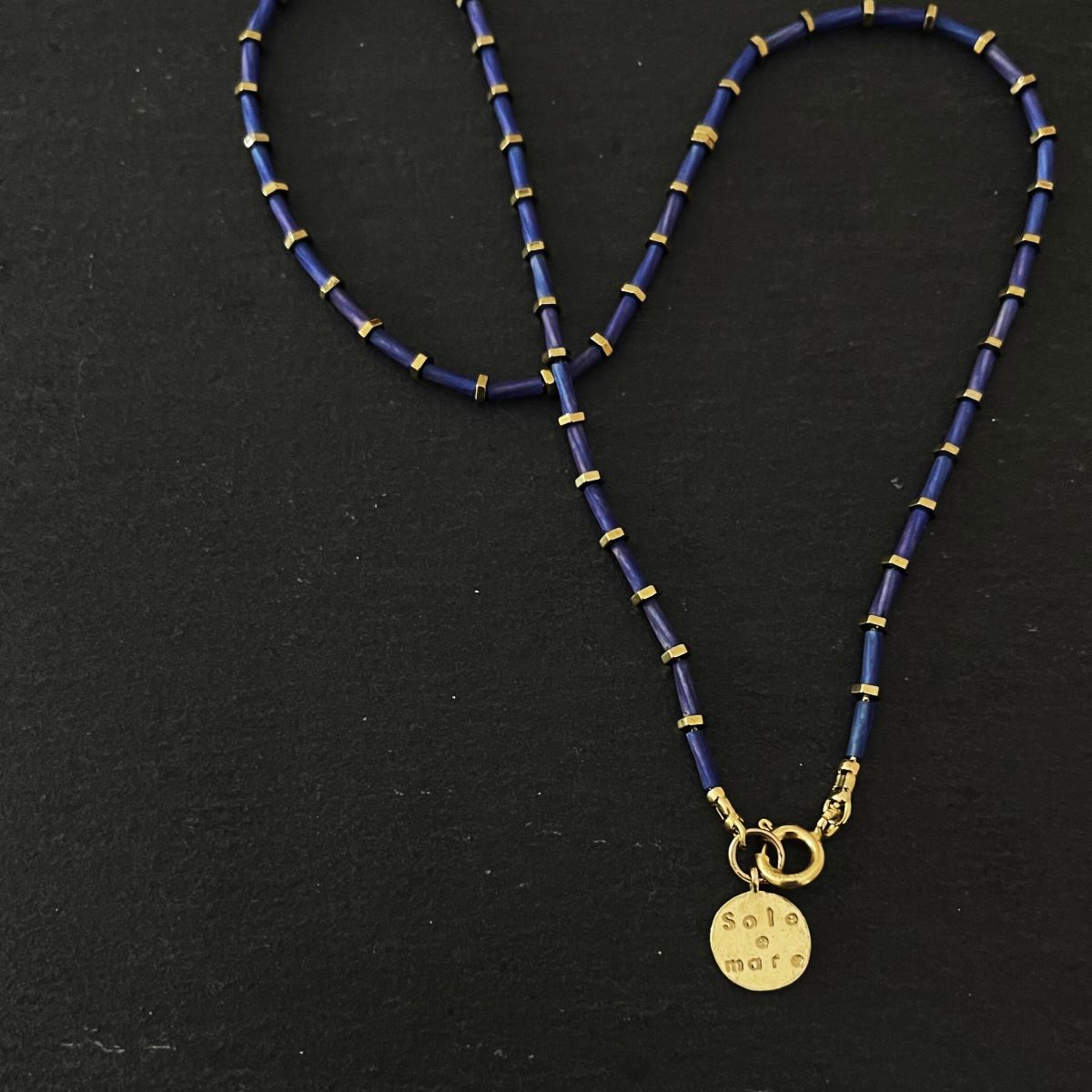 שרשרת זהב וכחול- פאלמה