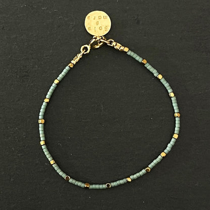 צמיד זהב ותכלת ים- ברזילאי